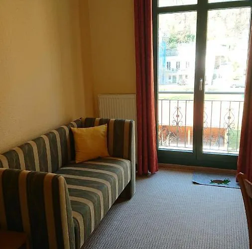 Hotel Kurparkstuebl 2*