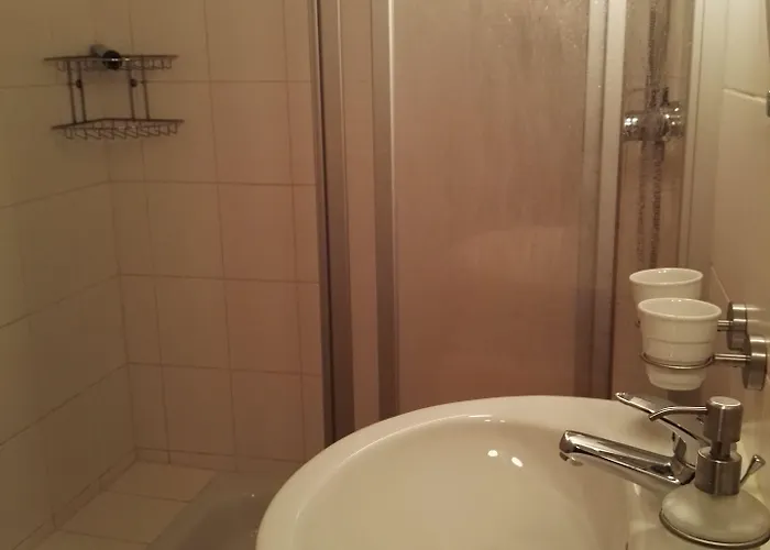 Kurparkstuebl Hotel 2*